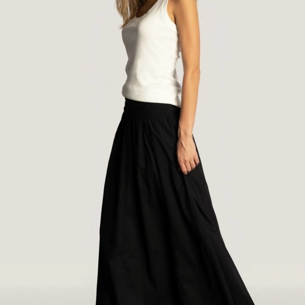 Classic Black Maxi Skirt by Dylan – Size XS